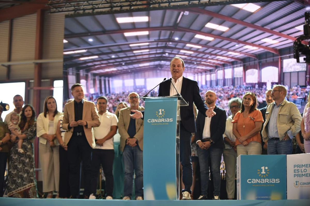 Primero Canarias reúne a 2.000 personas en su primer encuentro de militantes y simpatizantes Primero Canarias reúne a 2.000 personas en su primer encuentro de militantes y simpatizantes