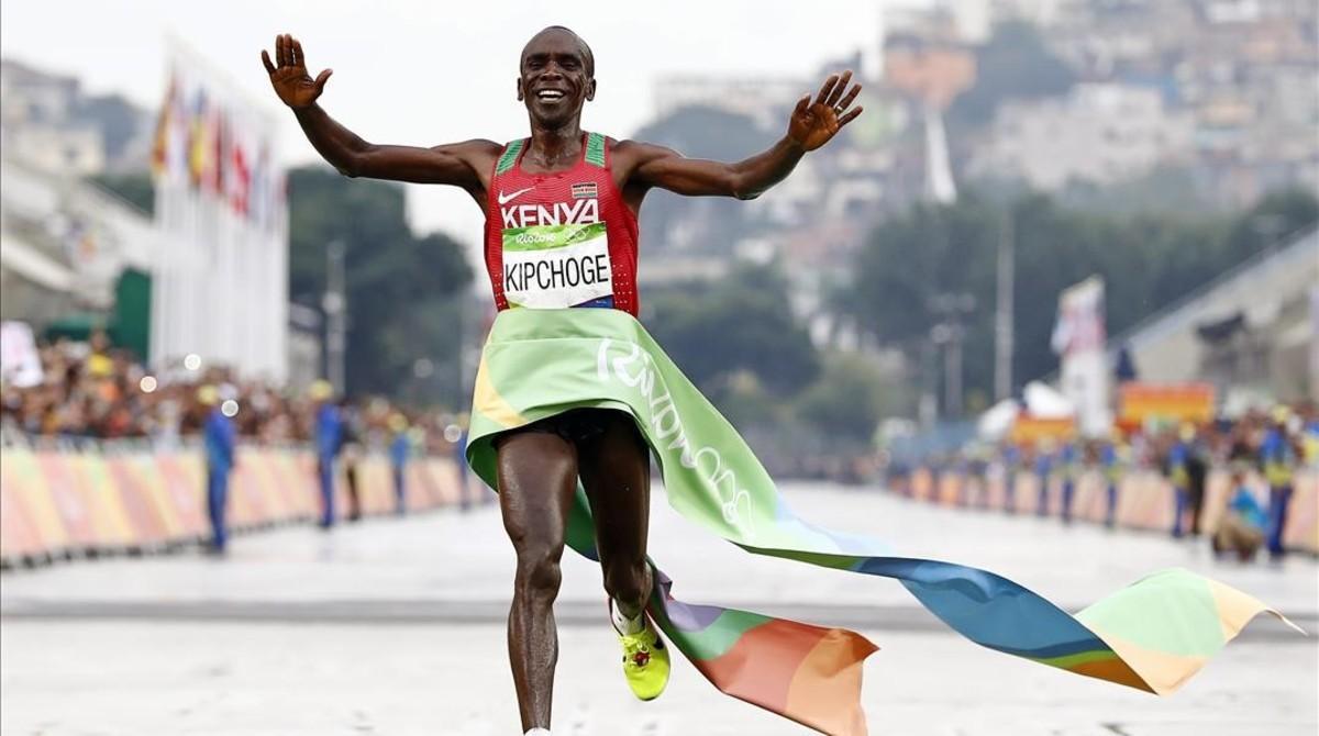 aguasch35252960 rio de janeiro  brazil   21 08 2016   eliud kipchoge of keny160821214235