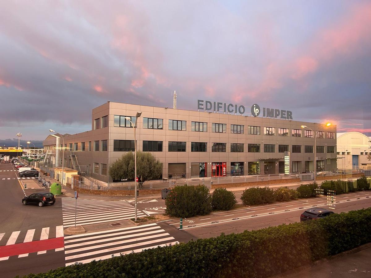 Candilazo visto desde el polígono Vara de Quart