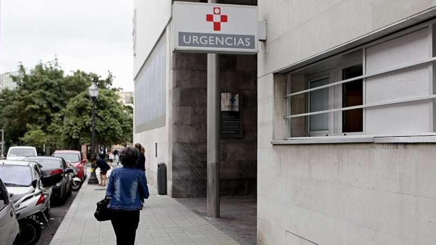 Colapso en las urgencias de los centros de salud: 200 usuarios para tres  médicos - La Nueva España