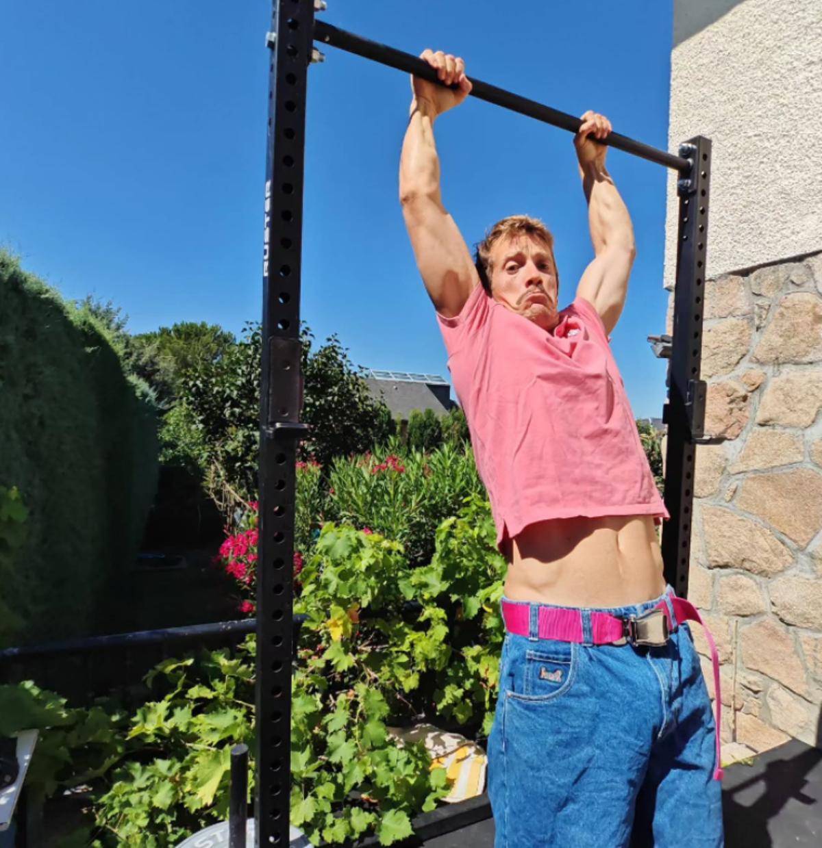 Grison entrenando al sol