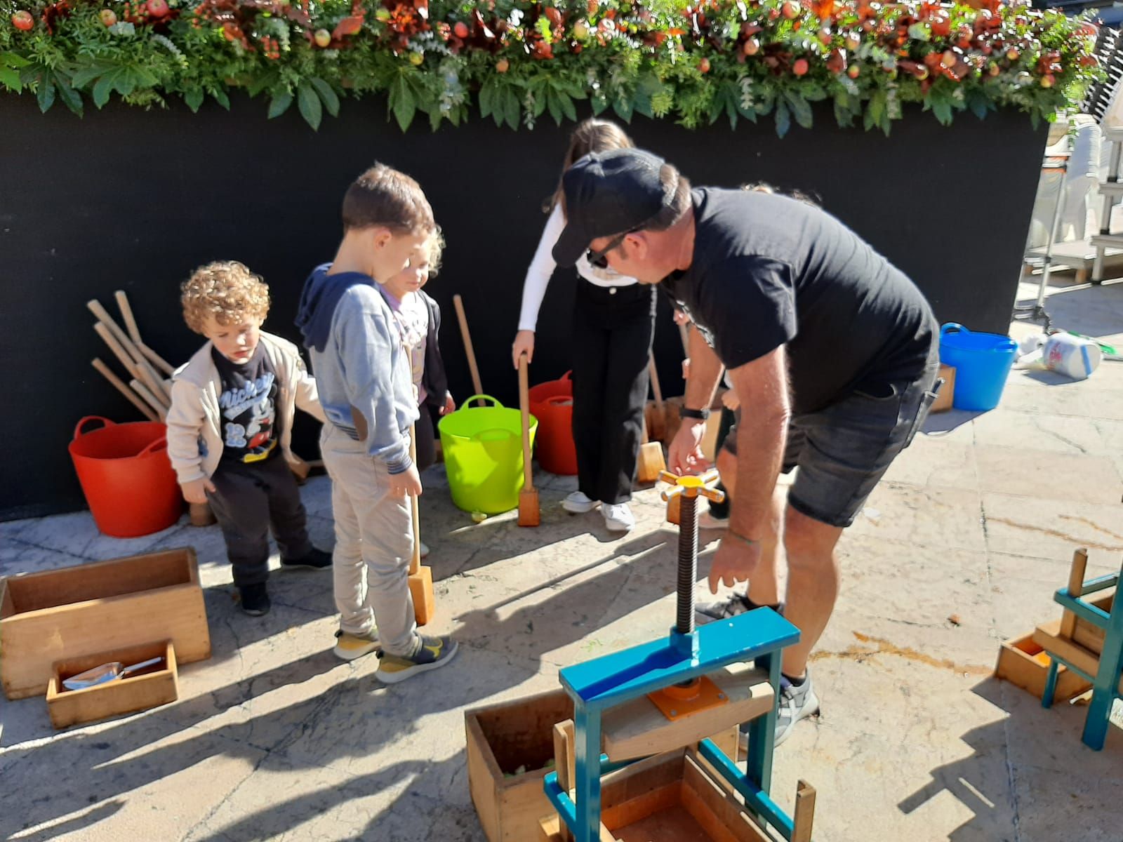 Villaviciosa abre el Festival de la Manzana: la primera mañana de actividades, en imágenes