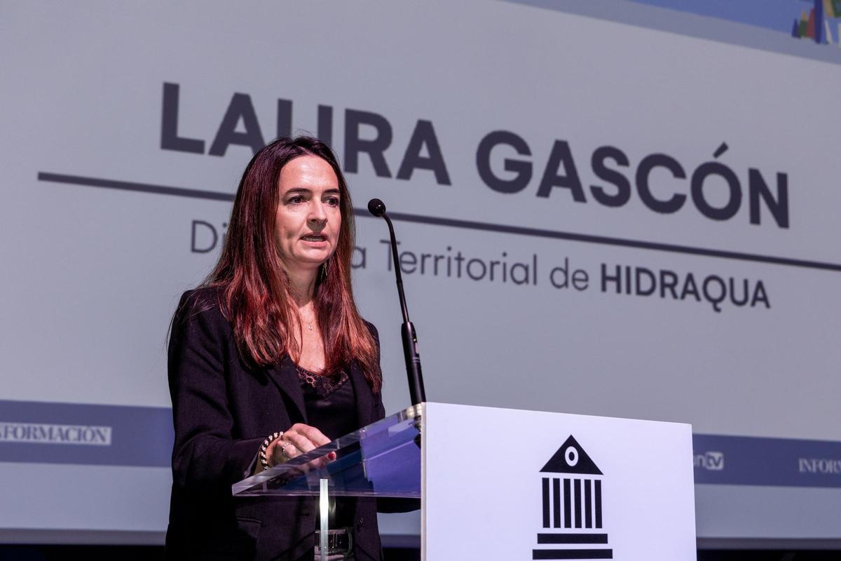 Laura Gascón, directora Territorial de Hidraqua, durante su intervención el pasado 27 de noviembre en el Foro de Municipalismo organizado por INFORMACIÓN.