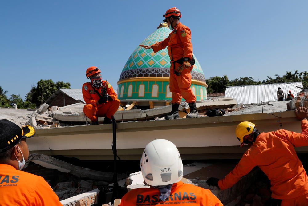 Terratrèmol a l'illa de Lombok a Indonèsia