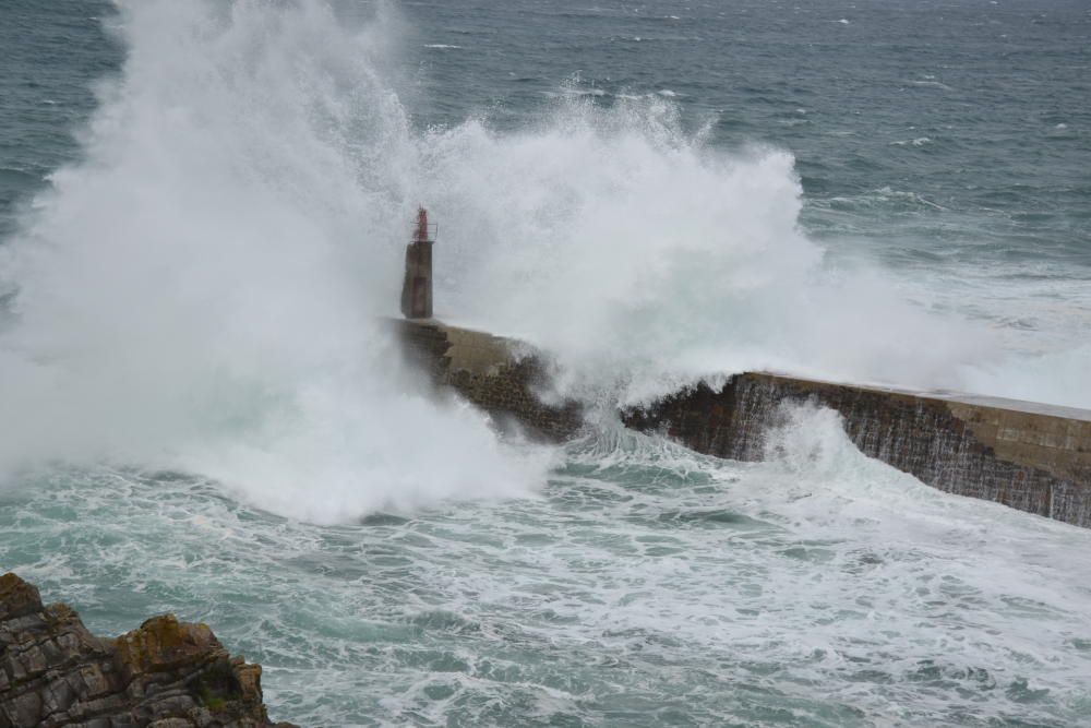 Temporal marítimo en Viavélez