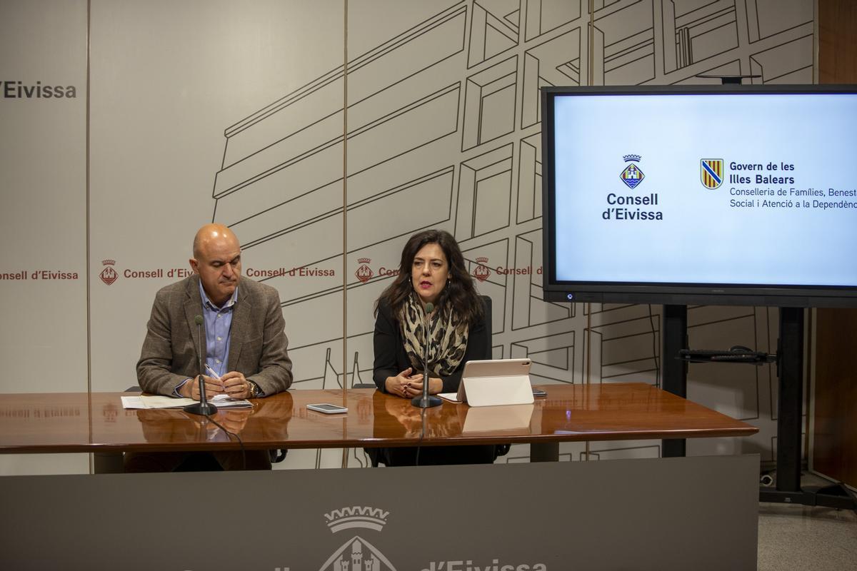 Vicent Marí y Sandra Fernández, en su comparecencia
