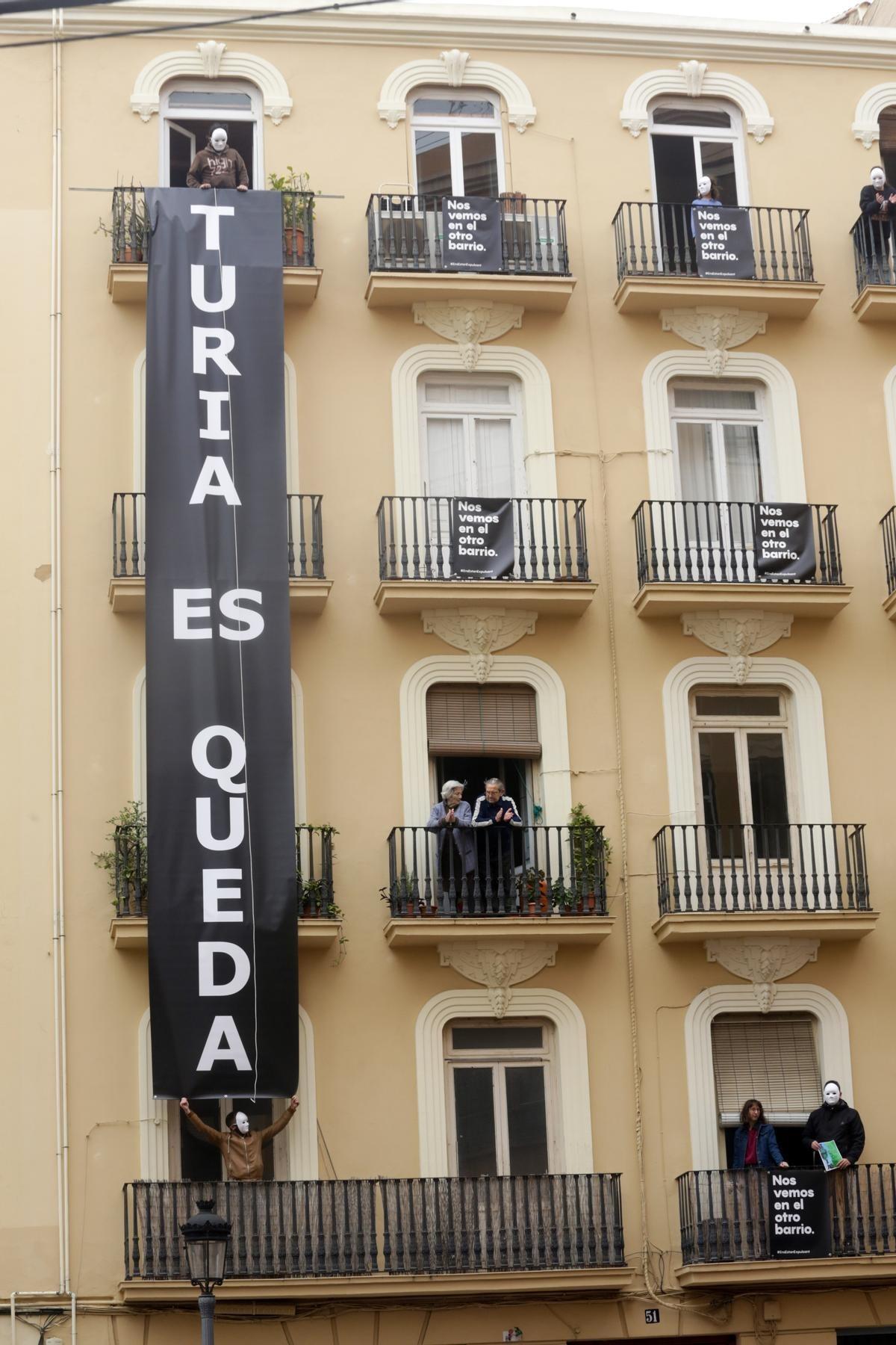 Una de las protestas en el barrio cuando se anunció la intención de vaciar las casas de la calle Turia