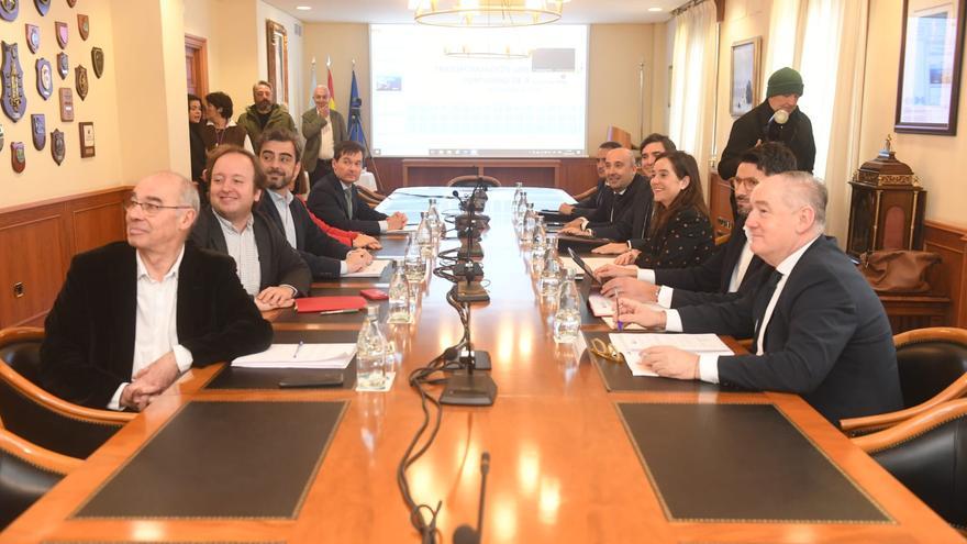 Consenso entre Estado, Xunta, Concello y Puerto en las líneas de futuro de los muelles de A Coruña, con las actuaciones concretas por definir