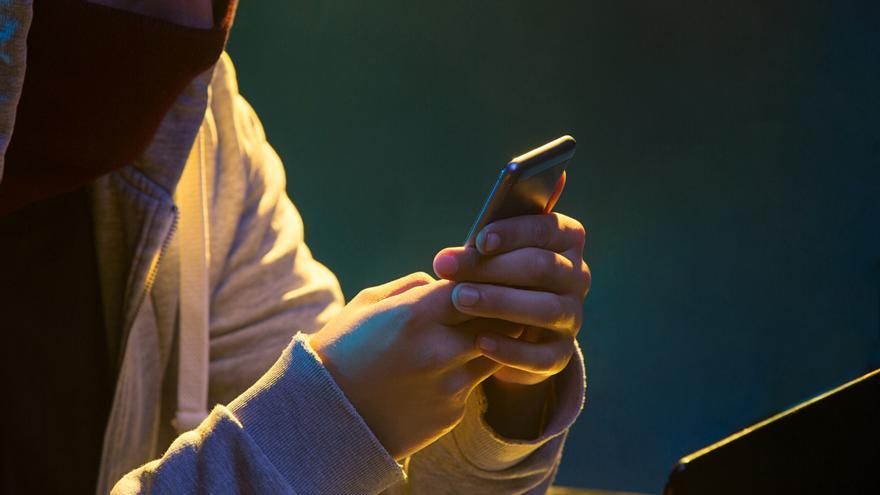 Ni pinches ni respondas: te roban la cuenta con un test de inteligencia en redes sociales