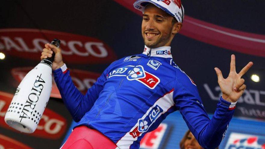 Una nueva caída masiva enturbia el Giro de Italia