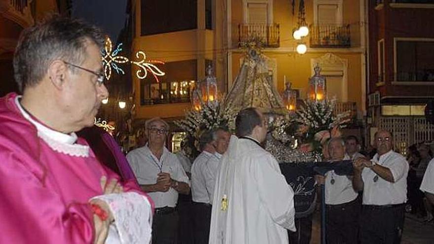 Un momento de la procesión en Orihuela, ayer.