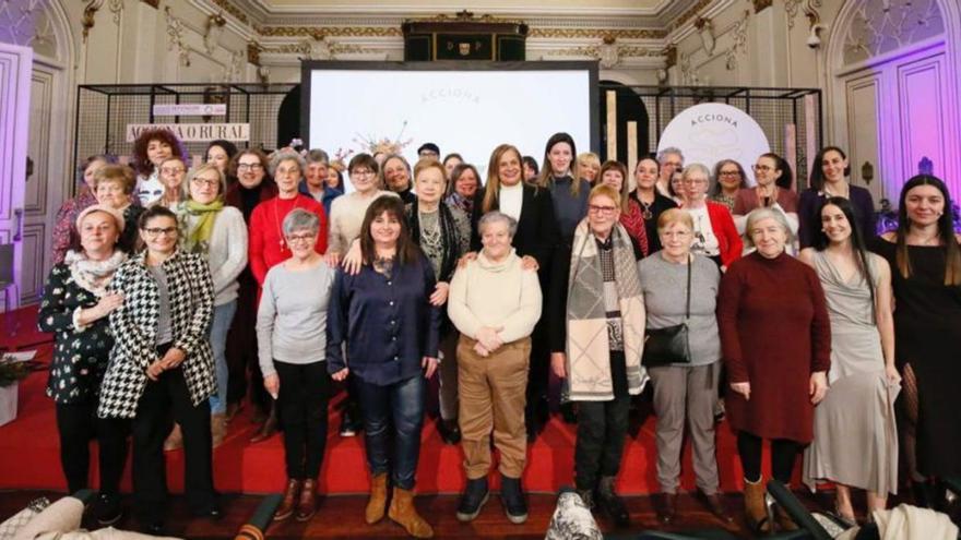 Presencia silledense en la gala de igualdad ‘Acciona o Rural’