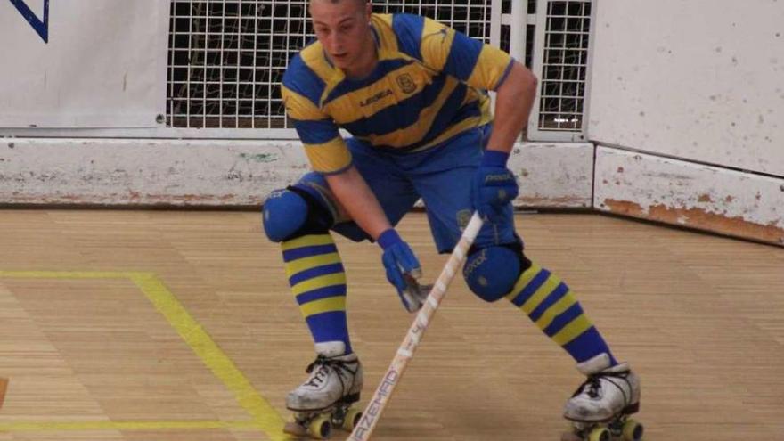 David Rodríguez, durante un partido de la pasada temporada con el Compañía de María.