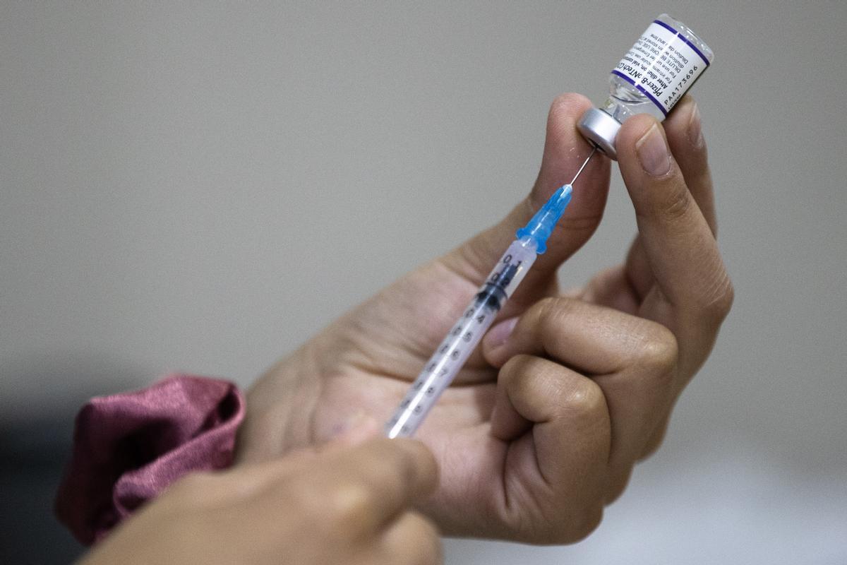 Dinamarca s’afegeix als països que aposten per la quarta dosi Dinamarca s’afegeix als països que aposten per la quarta dosi