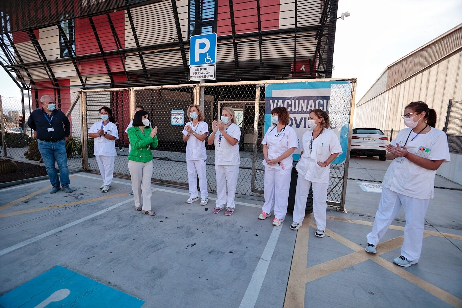 Carolina Darias rinde visita a Tenerife