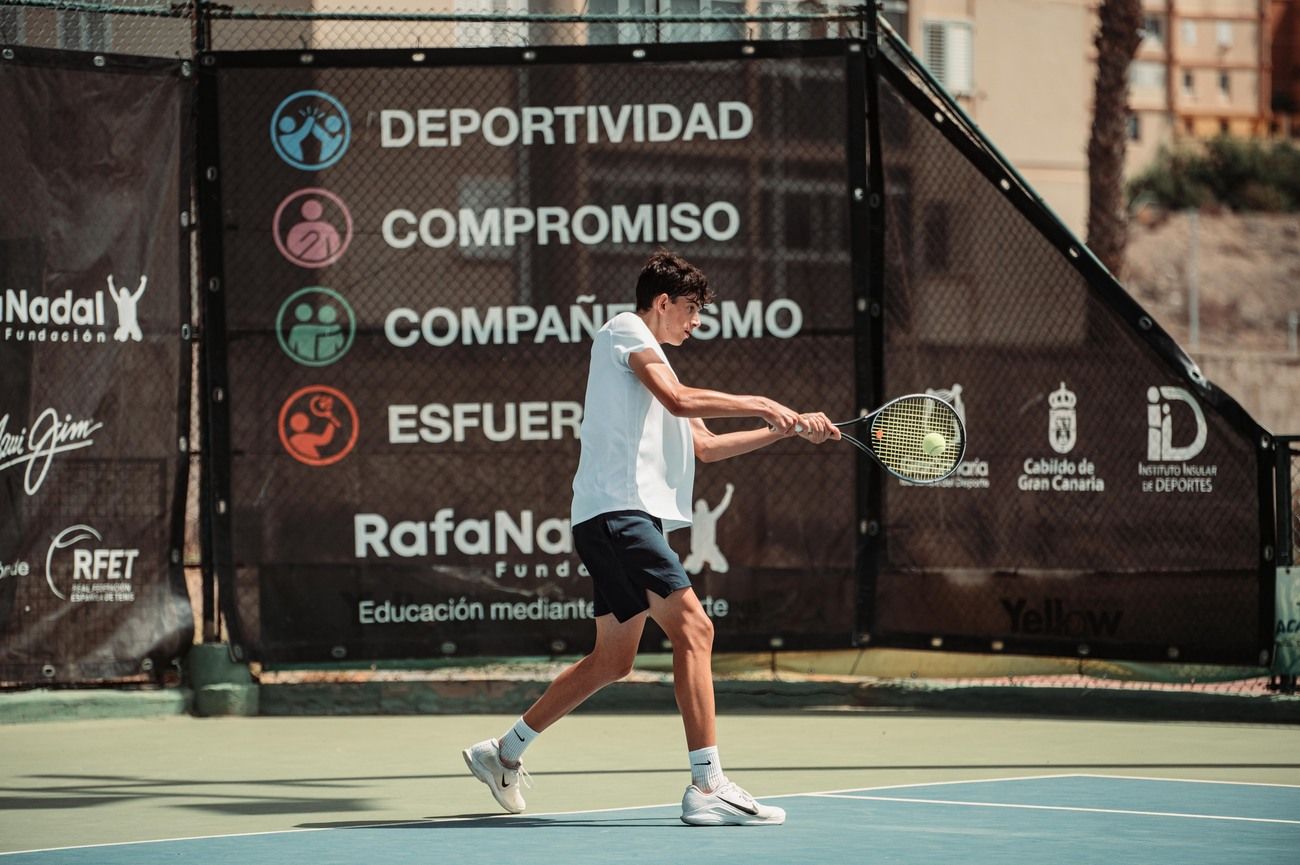 Primera jornada del torneo Rafa Nadal Tour By Santander 2025 en El Cortijo