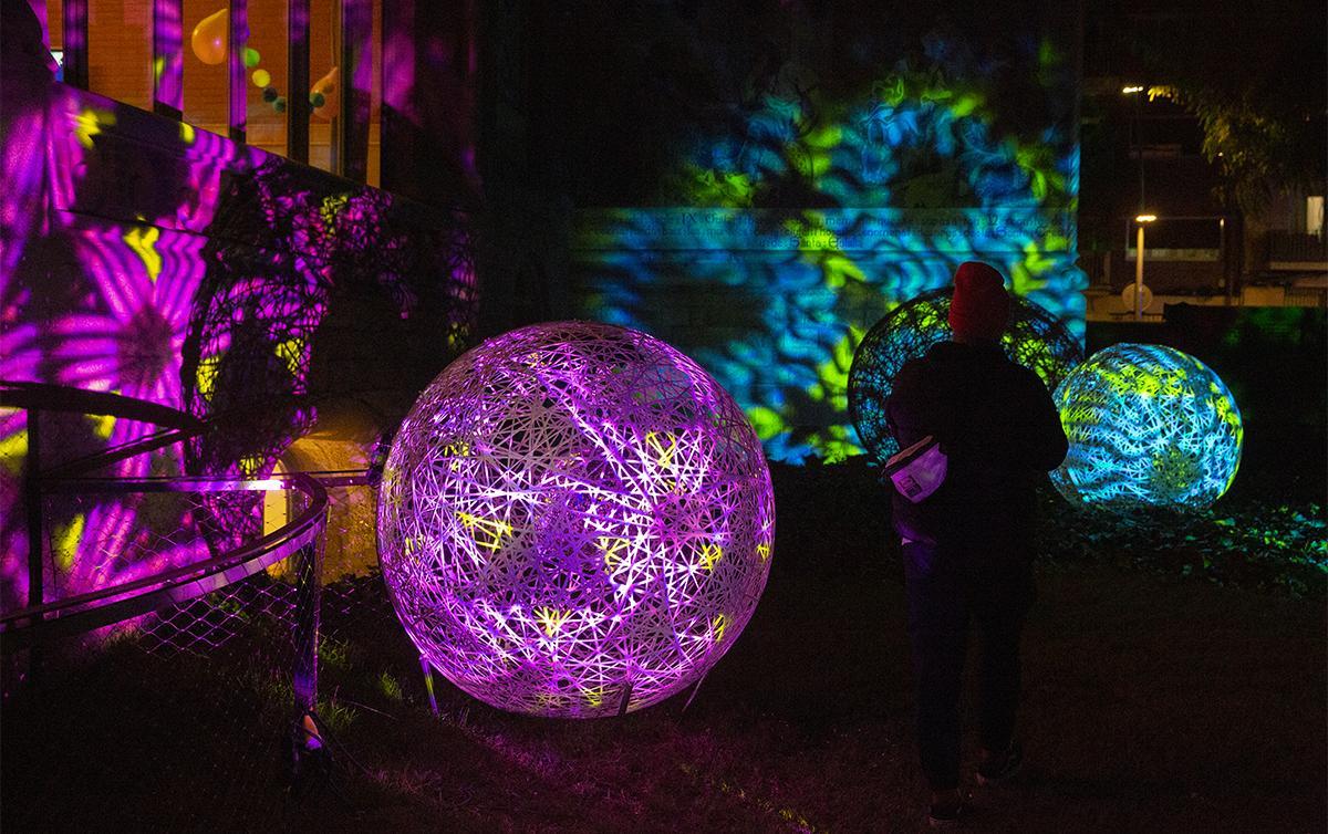 Espectáculo de luces de navidad en el recinto modernista de Sant Pau