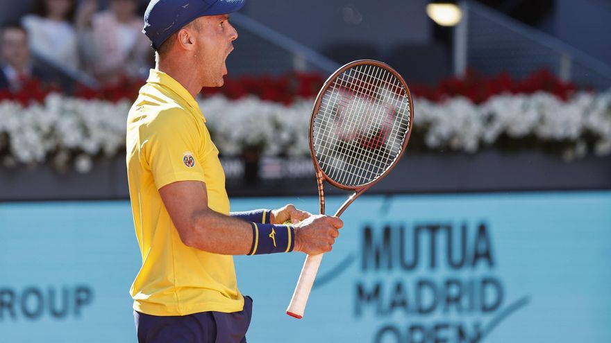 Roberto Bautista supera a Munar y se cita con Zverev