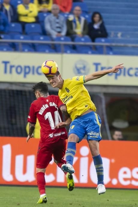 12.01.19. Las Palmas de Gran Canaria. Fútbol segunda división temporada 2018-19. UD Las Palmas-CA Osasuna. Estadio de Gran Canaria. Foto Quique Curbelo