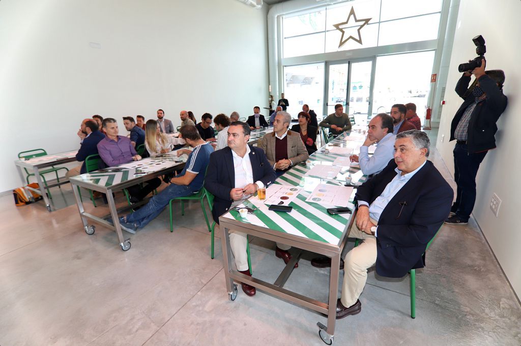 Presentación de la nueva sala de catas de Estrella Levante