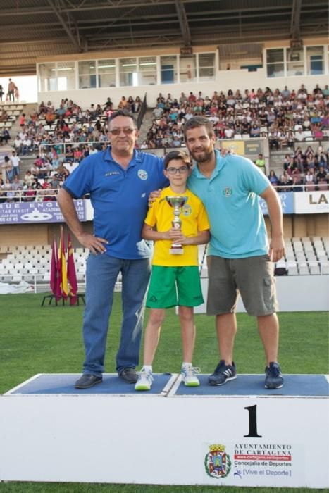 Clausura de la liga local de fútbol base de Cartag