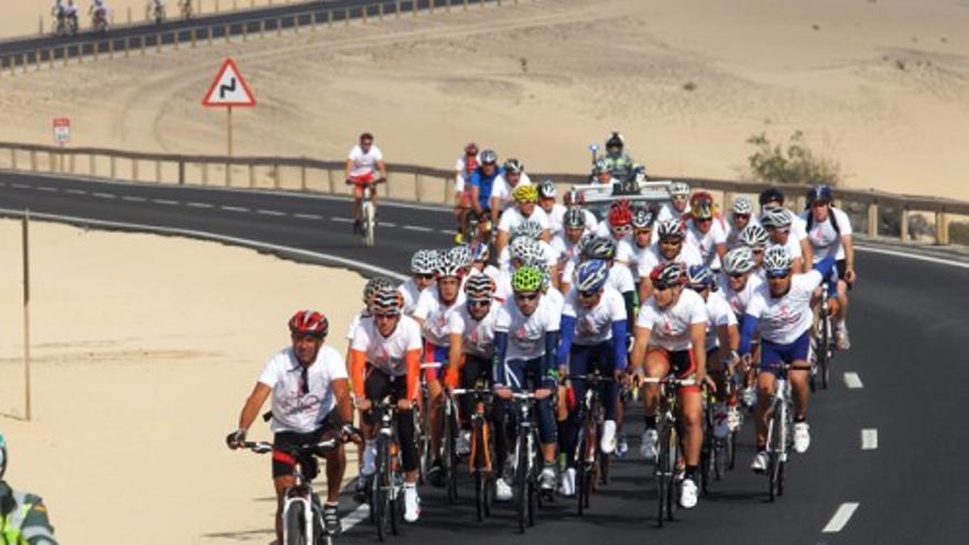 Corralejo se suma a la lucha contra el cáncer con la VIII Marcha Cicloturista