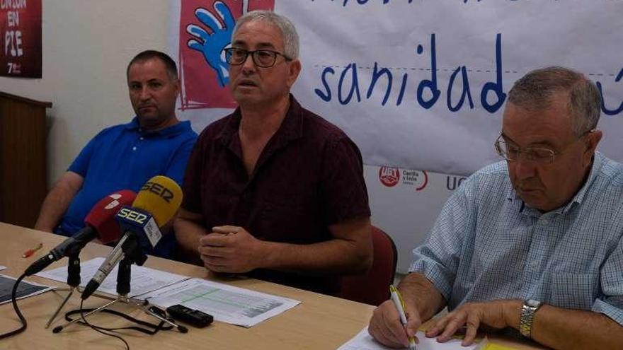 Responsables del Movimiento por la Sanidad Rural.