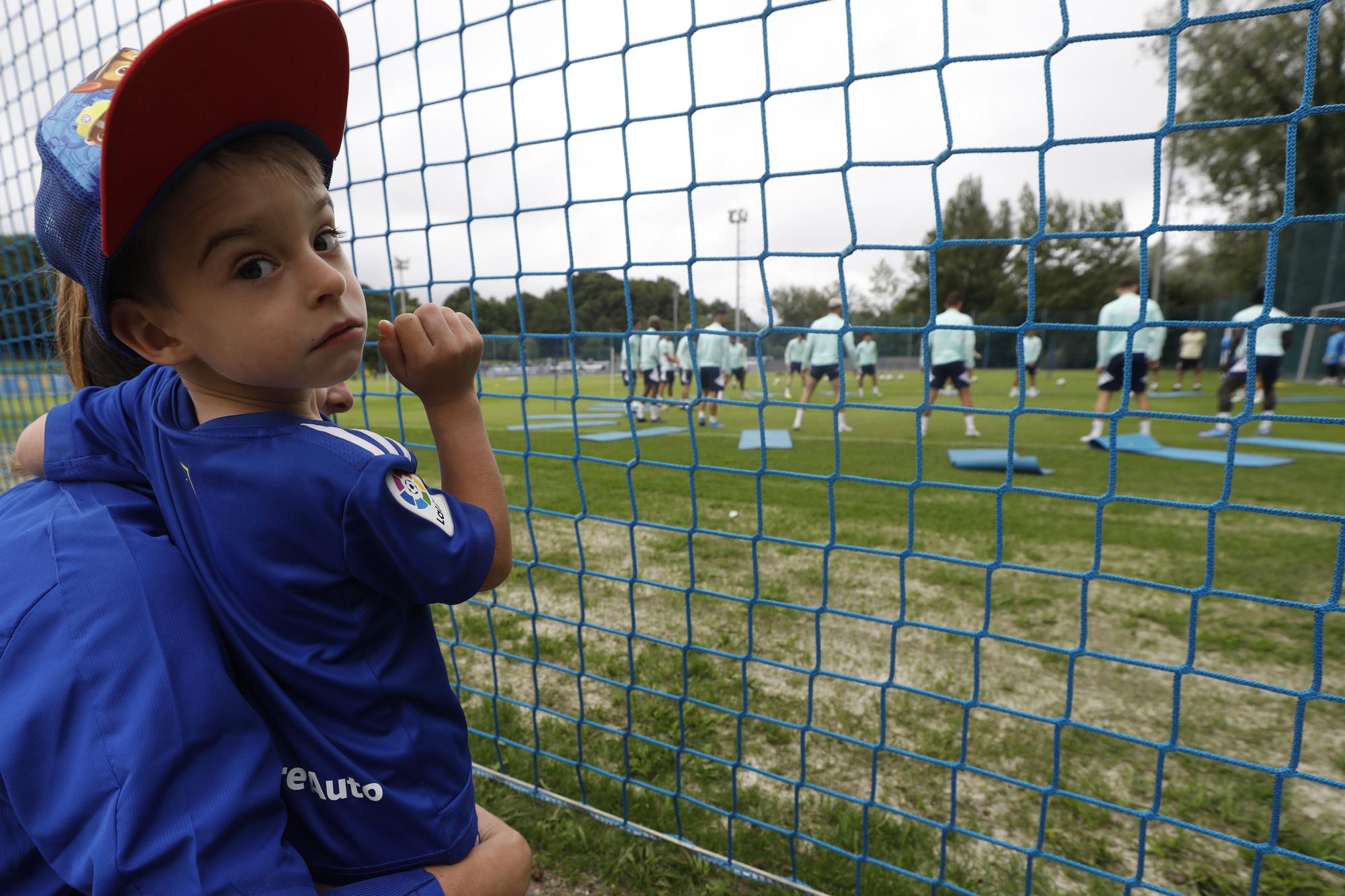 EN IMÁGENES: el primer entrenamiento del Oviedo