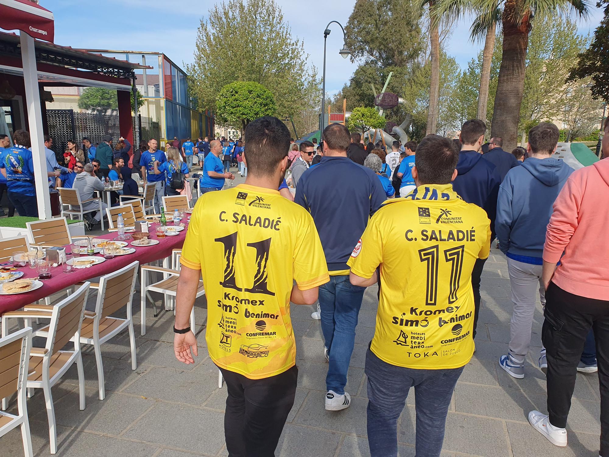 GALERÍA | Las mejores imágenes de la afición del Peñíscola en las semifinales de Copa