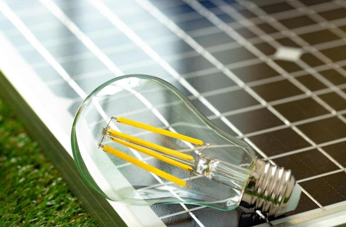 Energia solar i electricitat, instal·lacions eficients i sostenibles.