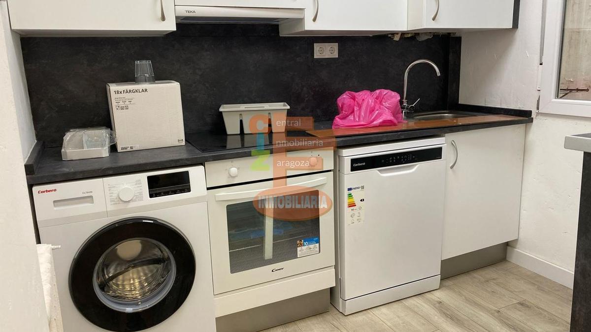 La cocina de la casa también está reformada
