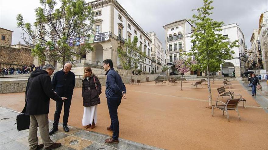 Las tres fuentes de la plaza Mayor estarán operativas a partir de mayo