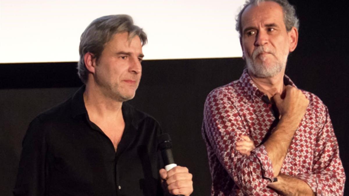 Alberto San Juan y Willy Toledo, en la presentación de 'El Rey' en el Festival de Sevilla