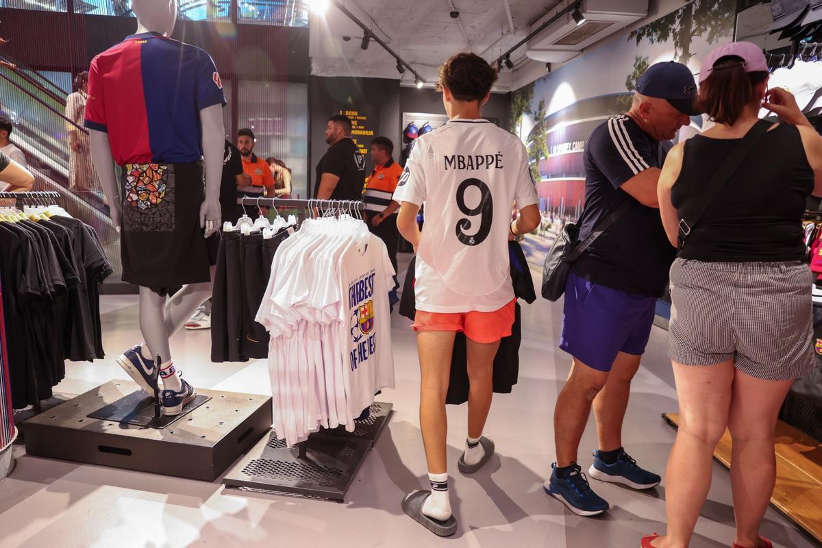 Pasión por Lamine Yamal y la nueva camiseta del Barça Pasión por Lamine Yamal y la nueva camiseta del Barça