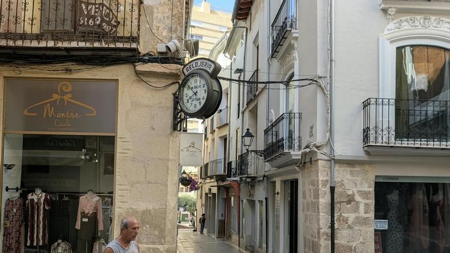 El reloj dels "Quatre cantons" de Xàtiva sigue sin dar la hora