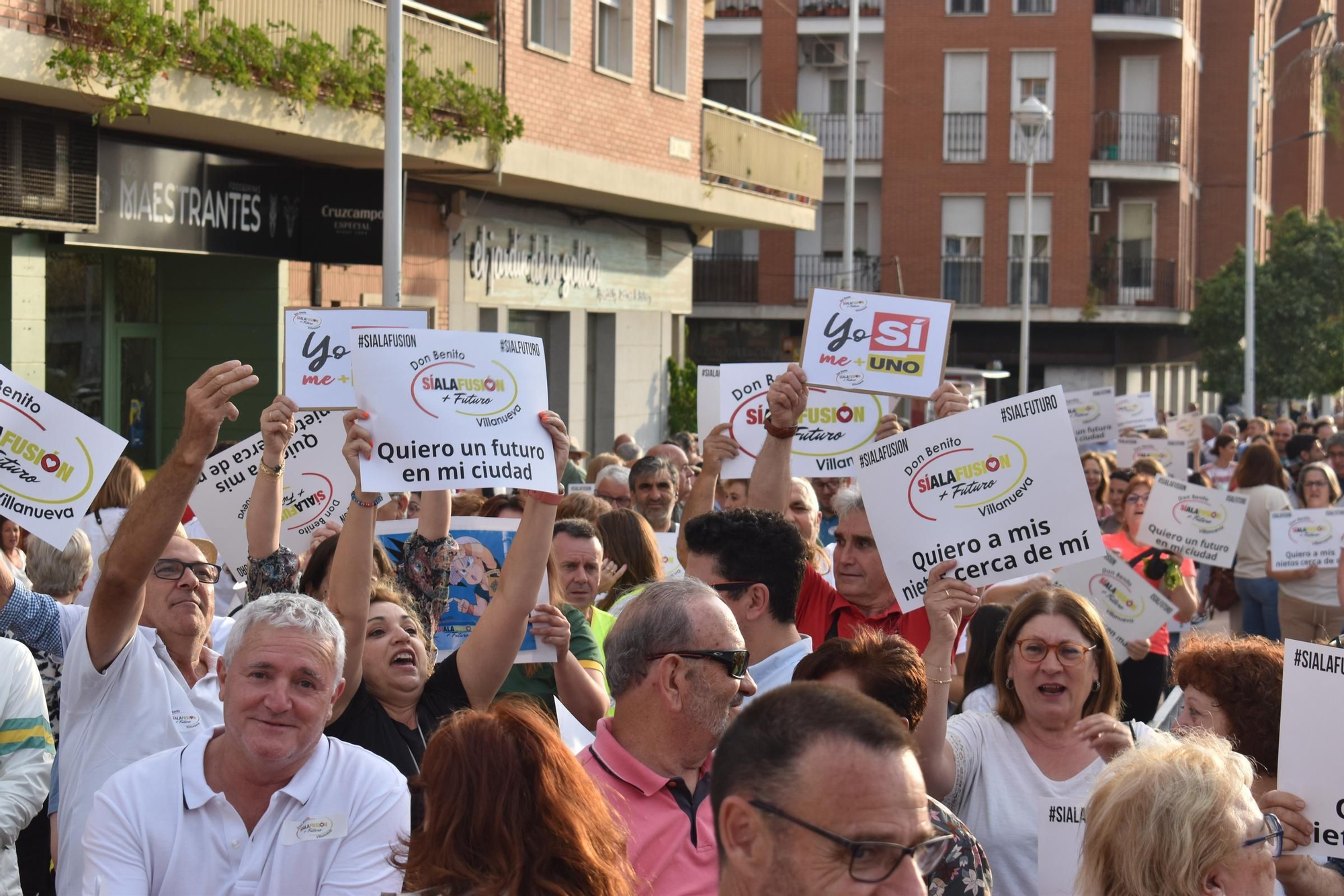 Manifestación en Don Benito por la fusión con Villanueva