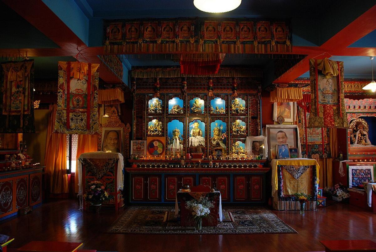Interior del Templo de Panillo o Dag Shang Kagyü