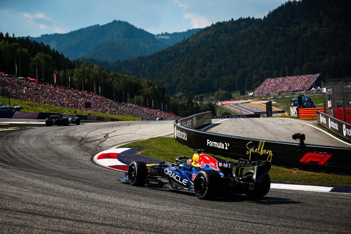 03 VERSTAPPEN Max (nld), Red Bull Racing Ford RB22, action during the Formula 1 Austrian Grand Prix 2026, 8th round of the 2026 Formula One World Championship from June 26 to 28, 2026 on the Red Bull Ring, in Spielberg, Austria - Photo Antonin Vincent / DPPI AFP7 28/06/2026 ONLY FOR USE IN SPAIN