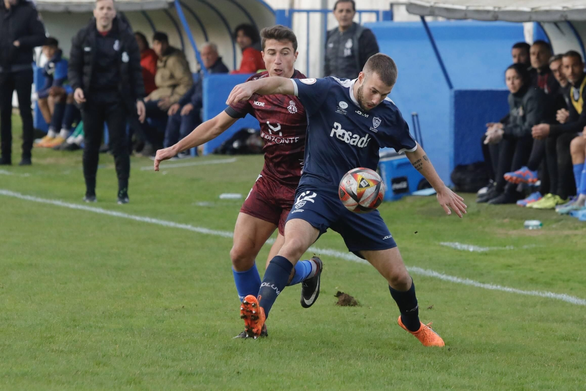 EN IMÁGENES: Así ha sido el derbi comarcal entre Marino y Avilés (0-0)