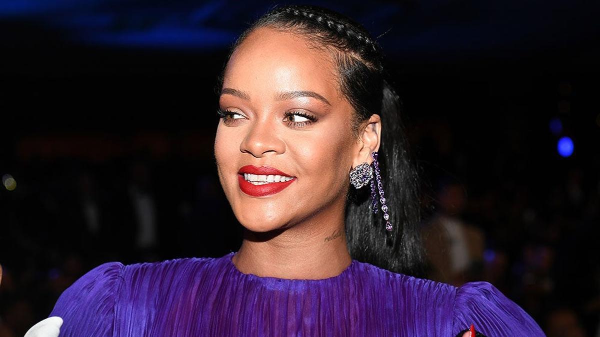 Rihanna, la mejor modelo de sus creaciones lenceras