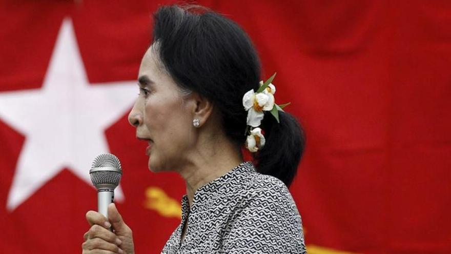 La Premio Nobel de la Paz y ministra, Aung San Suu Kyi.