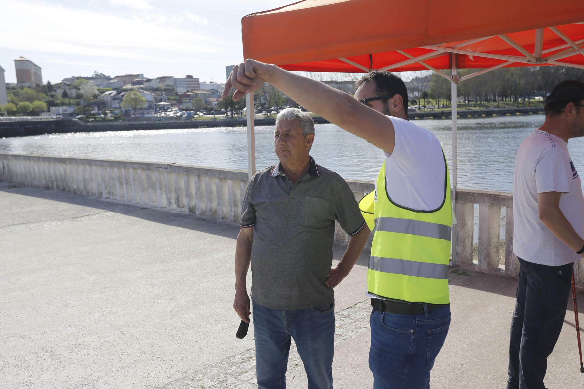 Vecinos de O Temple recogen firmas para reclamar una rotonda