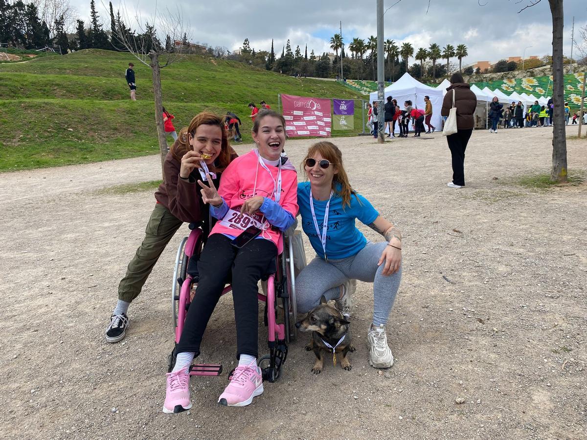 Ángela Martínez, Lorena Páez y Alexandra Cuart han participado en la carrera.