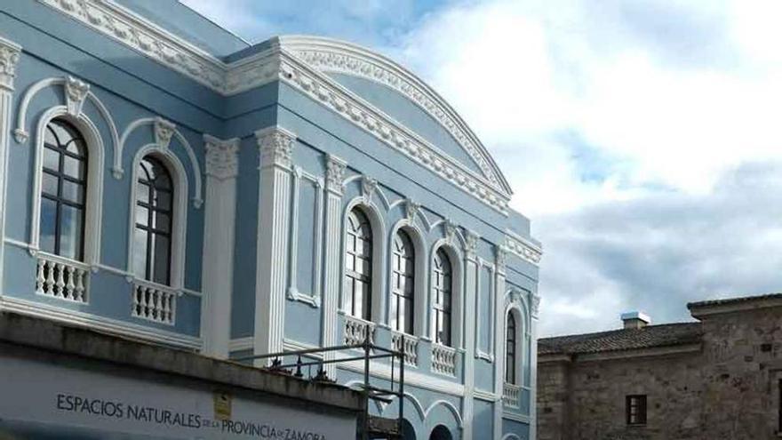 Teatro Ramos Carrión.
