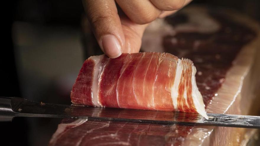 El mejor jamón ibérico de España según la OCU: lo puedes encontrar en el supermercado por menos de 5 euros