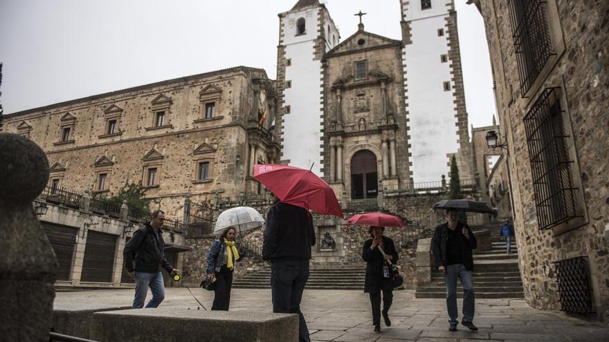 Actualización: cambio brusco del tiempo en Semana Santa, la previsión de la Aemet