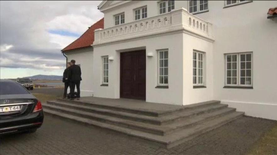 Dimite el primer ministro de Islandia por los 'papeles de Panamá'