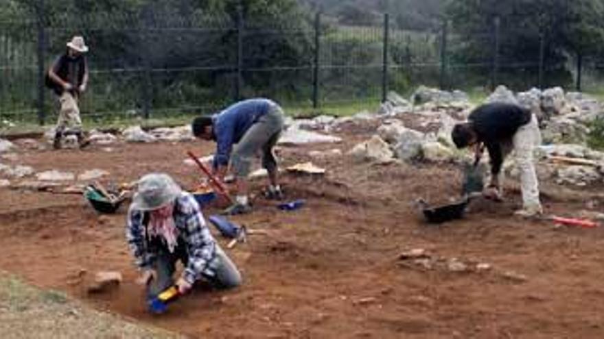 La excavación de es Cap II desvela la presencia de comunidades humanas organizadas en Formentera en el segundo milenio antes de Cristo.