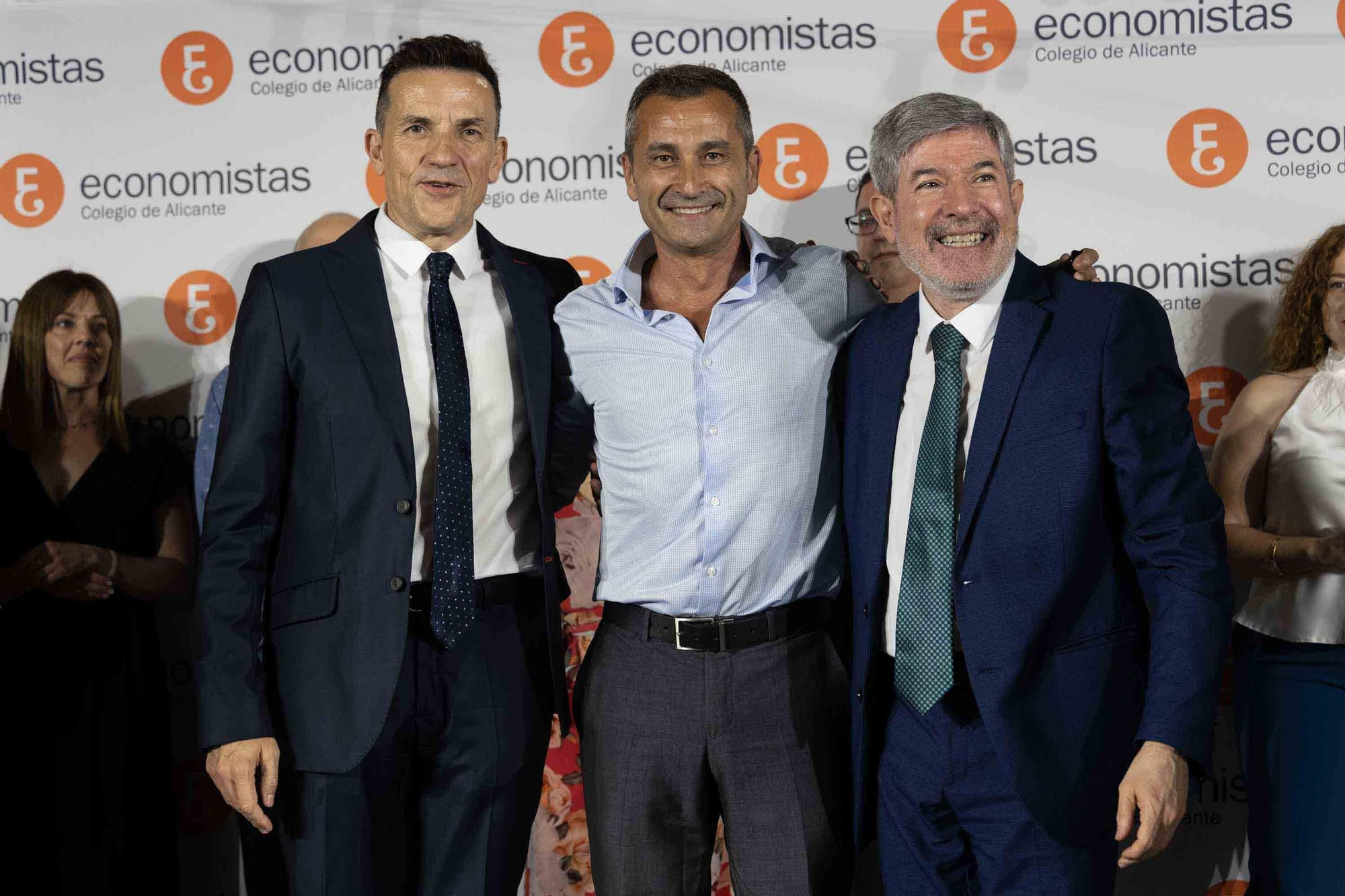 El Colegio de Economistas de Alicante celebra su cena anual en honor a su patrón