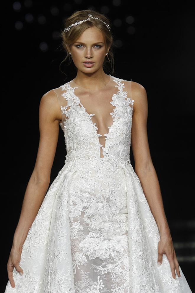 Romee Stridj en el desfile de Pronovias 2016